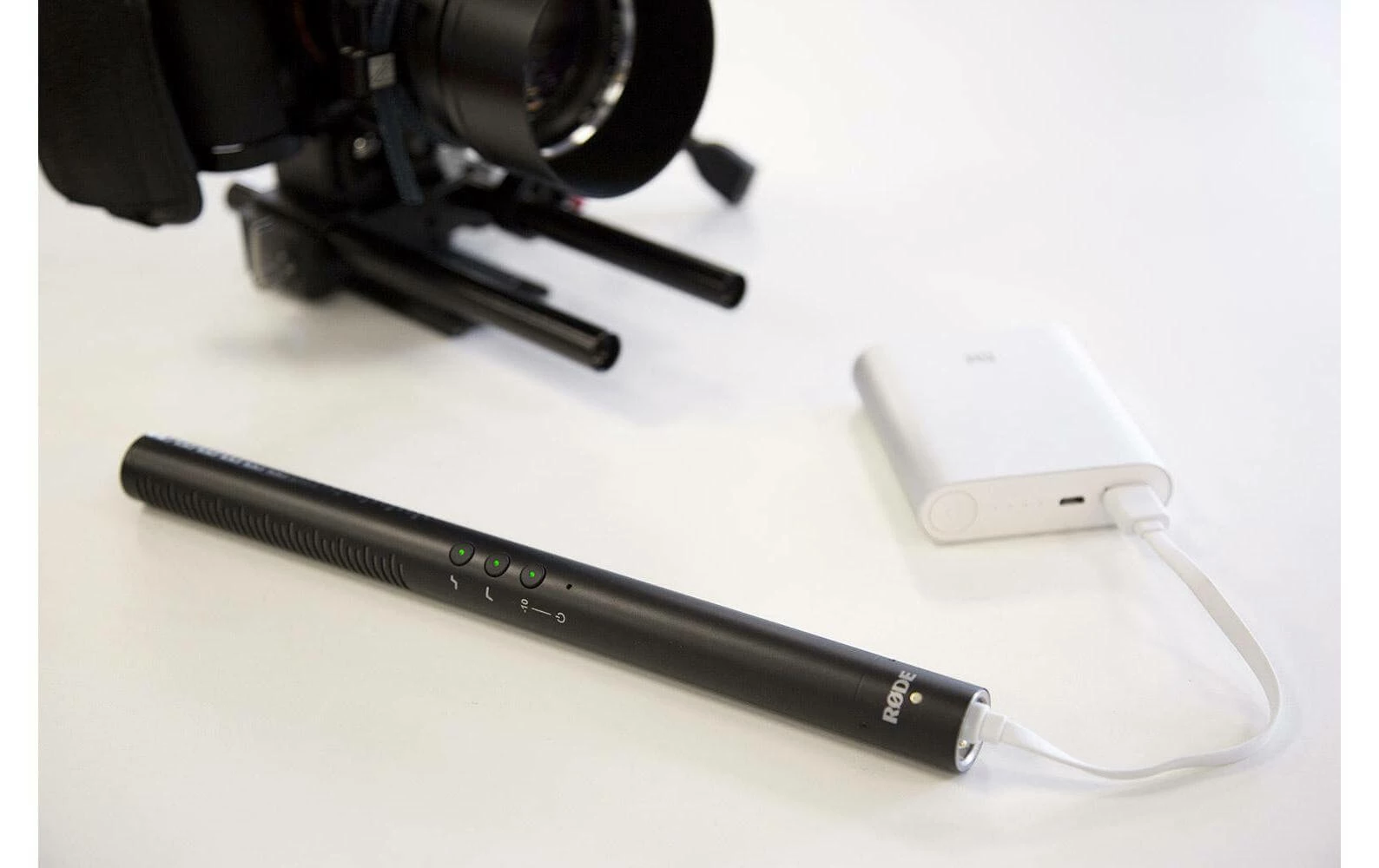 Vente flash 🌟 Rode Microphone NTG-4+ - Accessoires Divers 🎁 3 Vente flash 🌟 Rode Microphone NTG-4+ - Accessoires Divers 🎁 – Image 3